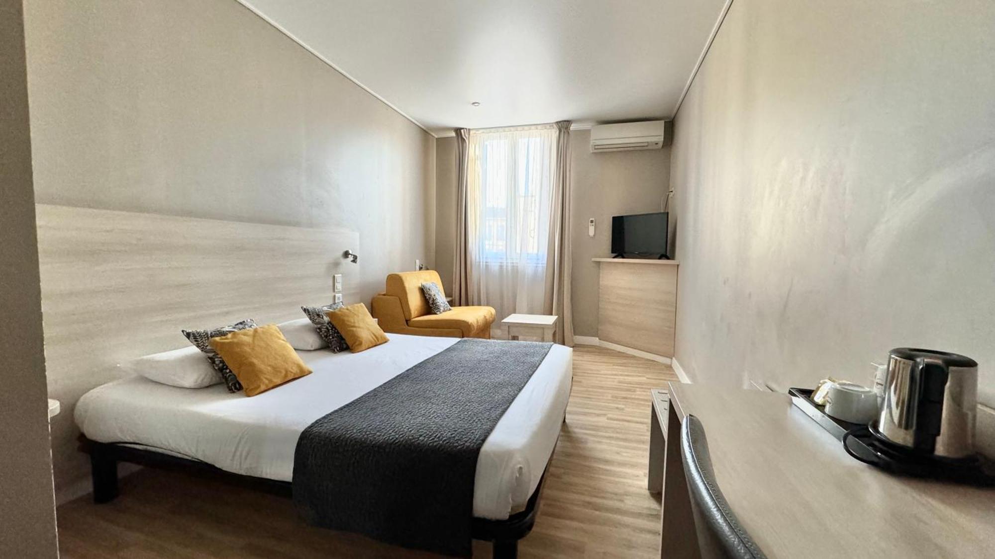 Hotel Helvetique Nice Dış mekan fotoğraf