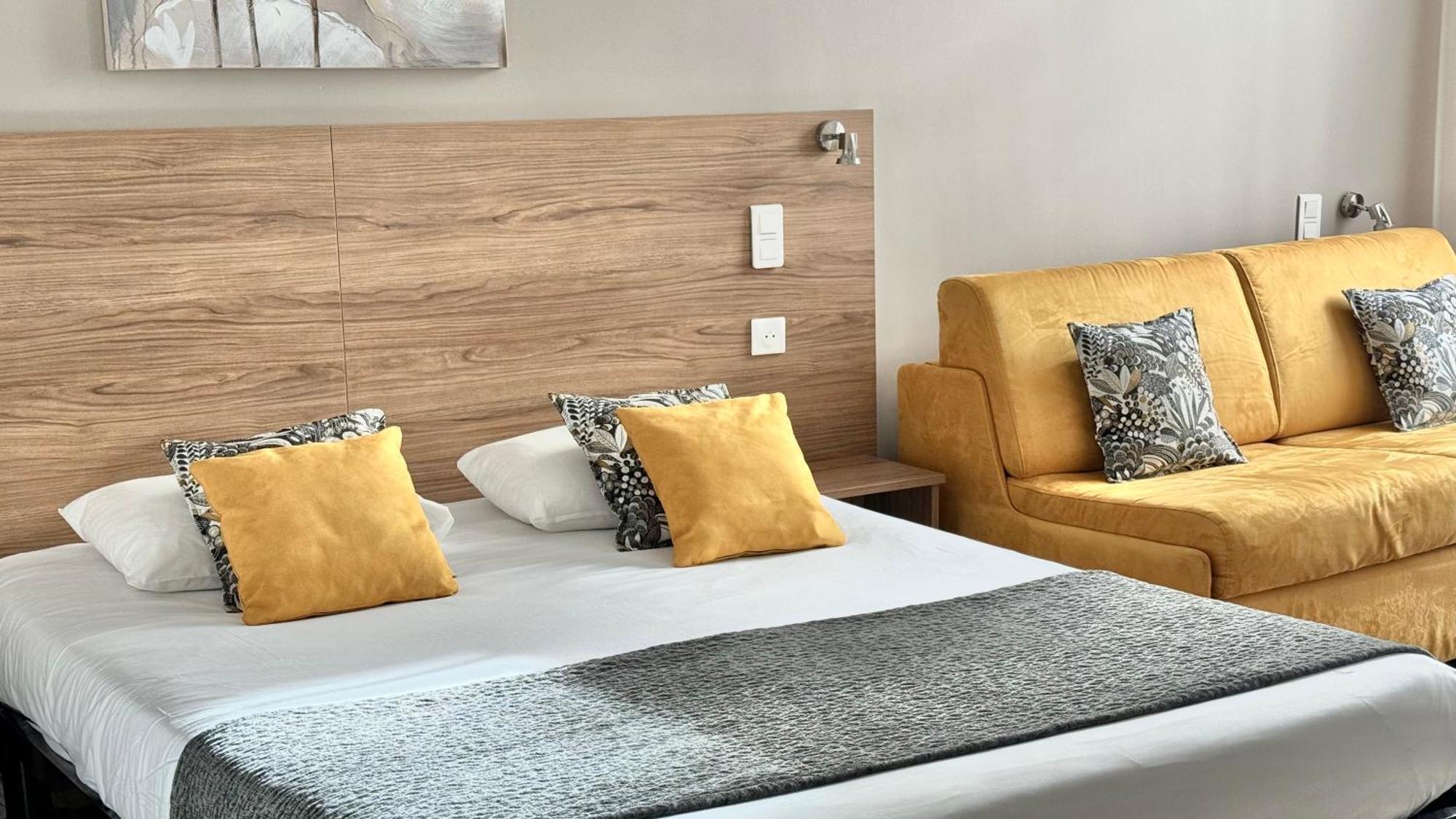 Hotel Helvetique Nice Dış mekan fotoğraf