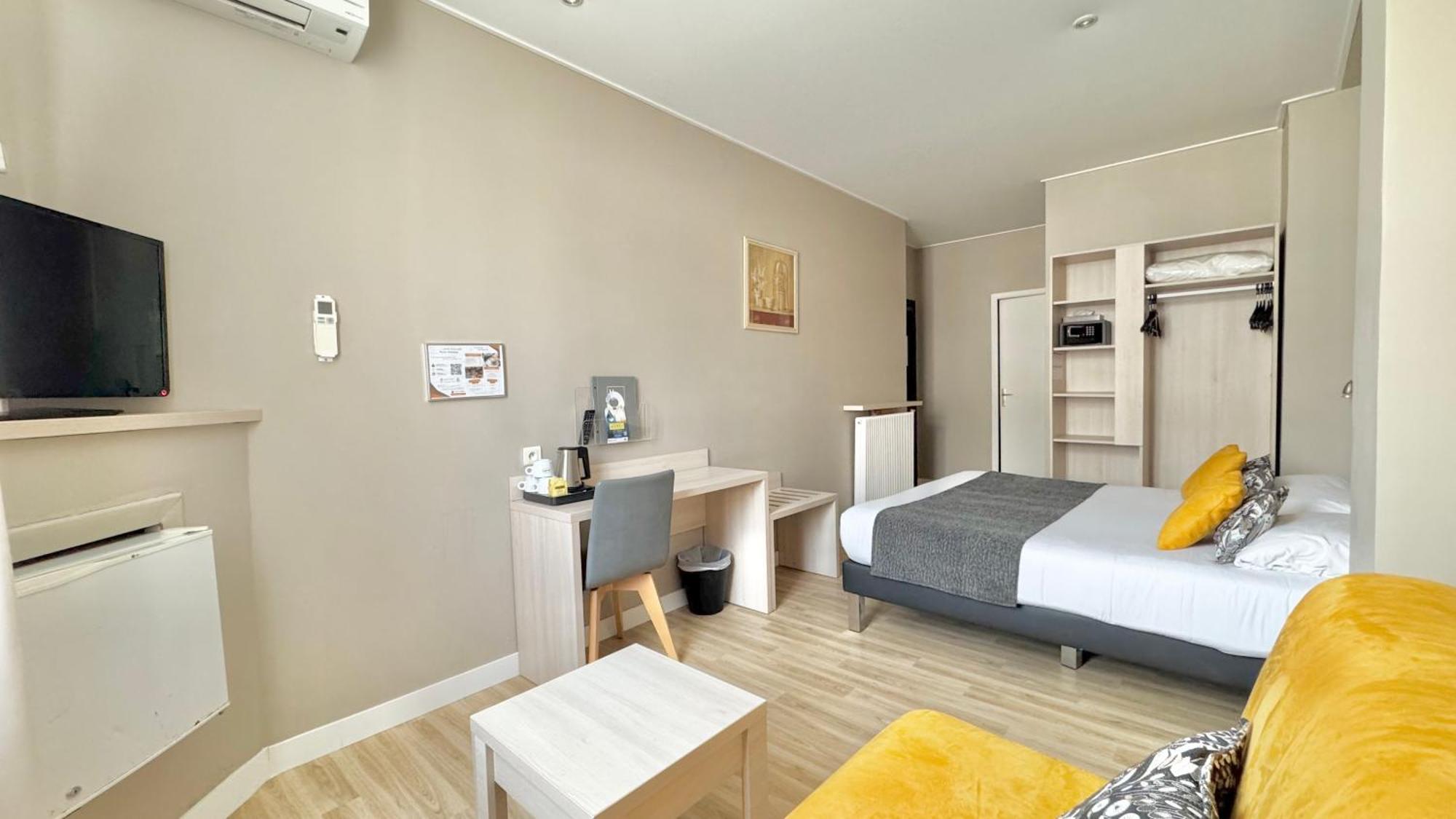 Hotel Helvetique Nice Dış mekan fotoğraf