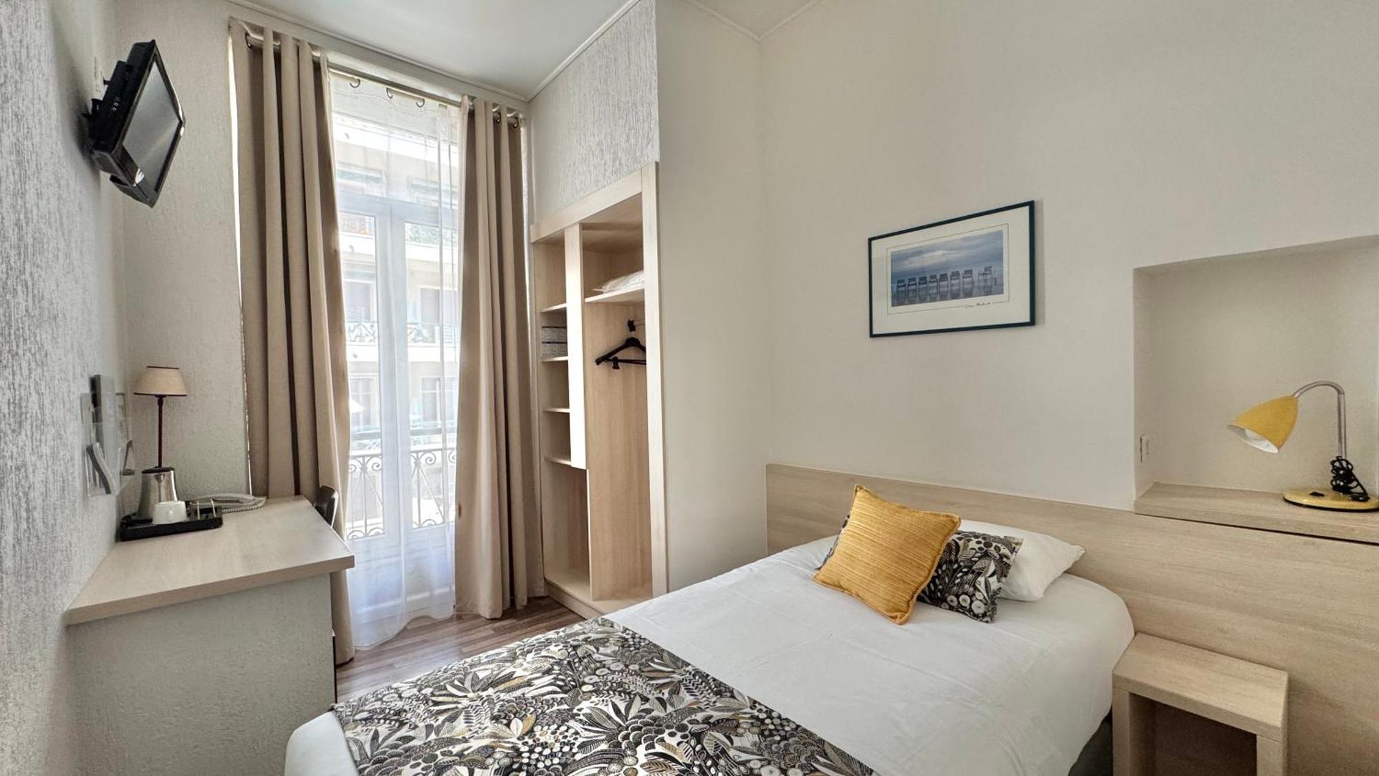 Hotel Helvetique Nice Dış mekan fotoğraf
