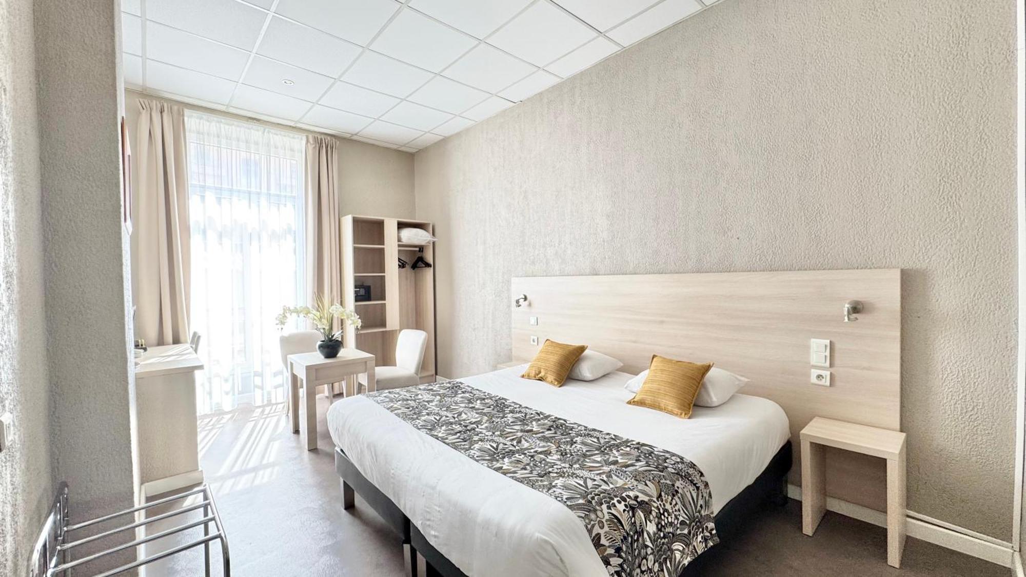 Hotel Helvetique Nice Dış mekan fotoğraf
